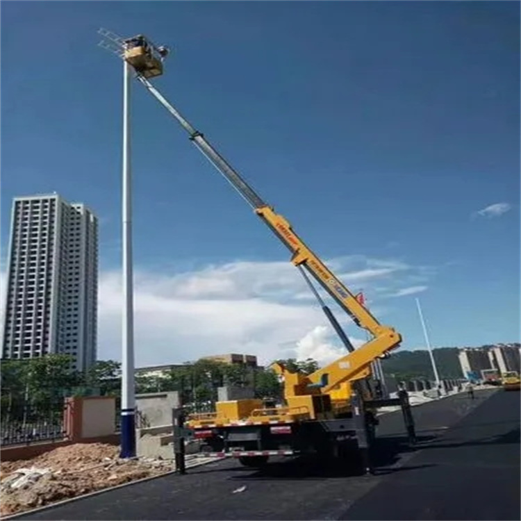 沁阳维修路灯的曲臂升降车出租