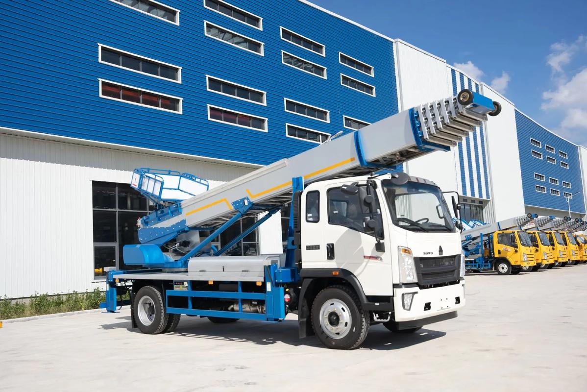 沁阳出租云梯车高空作业车 建筑垃圾搬运